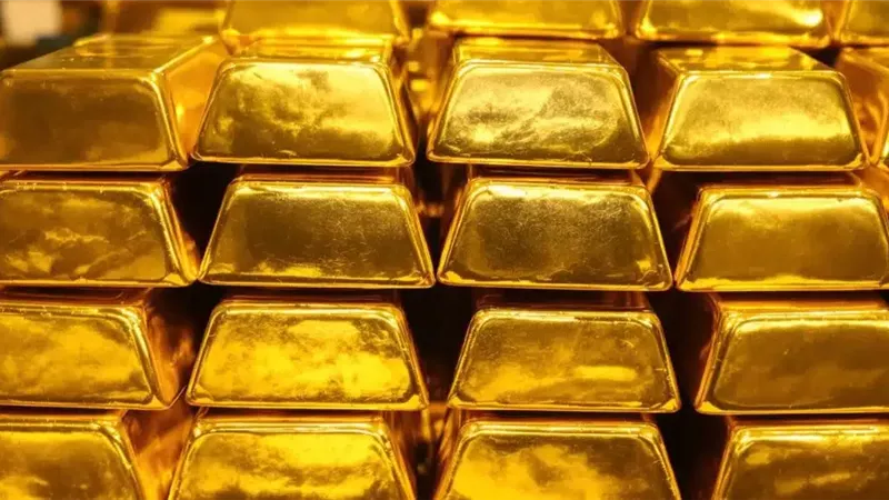 احتياطي الذهب يرتفع إلى 128.8 طن ويعزز قوة الاقتصاد