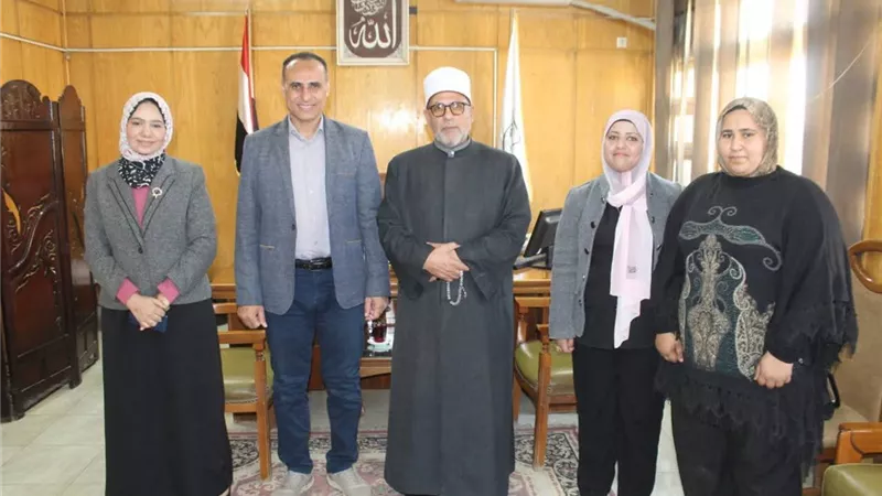 خطة لإدماج الدور الديني.. «خريجي الأزهر» تعزز التعاون الصحي في بني سويف