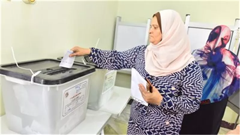 بطاطين وكراتين.. الأمن يحبط توزيع رشوة انتخابية على الناخبين في قنا  