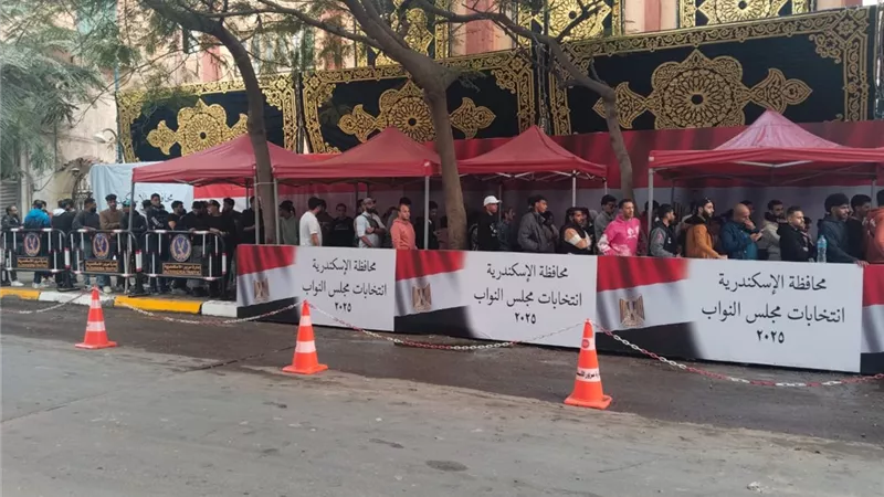جولة الإعادة.. فتح اللجان في دائرة الرمل لانتخابات مجلس النواب 2025