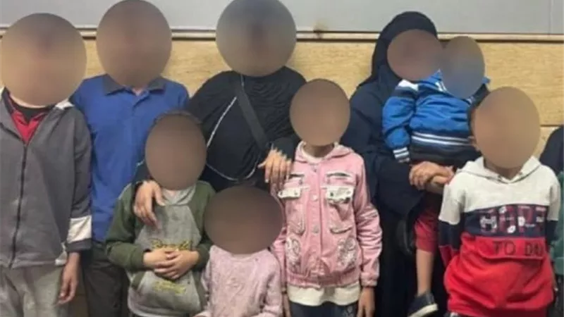 «والنبي هات جنيه».. ضبط المتهمين باستغلال 7 أطفال في أعمال التسول 