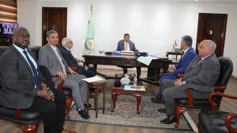 وزير الزراعة يبحث تعزيز التعاون الإقليمي مع مرصد الصحراء والساحل