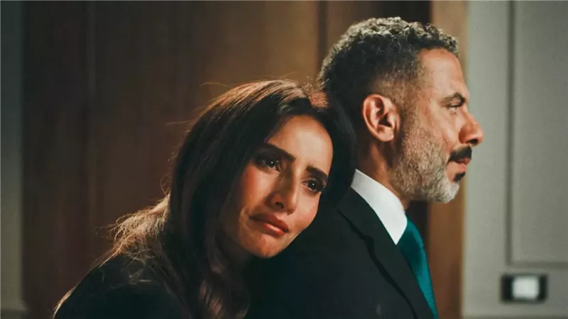 لماذا يتجاهل محمد فراج زينة رغم نجاح «ورد وشيكولاتة»؟|خاص 