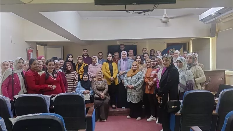 وزارة الصحة تنفذ برنامجا تدريبيا مكثفا لرفع كفاءة فرق سلامة المرضى بالفيوم