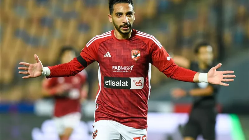 خبير ألماني يحدد خطة علاج كريم فؤاد من القطع الجزئي بالرباط الصليبي 
