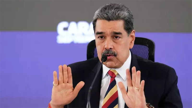 نيويورك تايمز: أمريكا تدرس نقل رئيس فنزويلا إلى قطر  