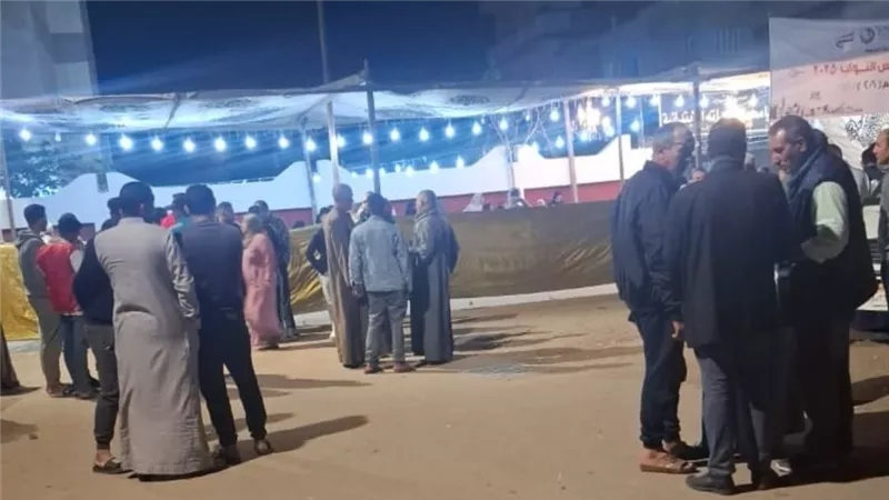 قبل غلق الصناديق.. استمرار توافد الناخبين على لجان البحيرة