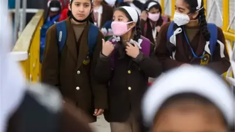 بعد ظهور أعراض مرضية متكررة بين الطلاب.. تعليمات عاجلة من «تعليم الجيزة»