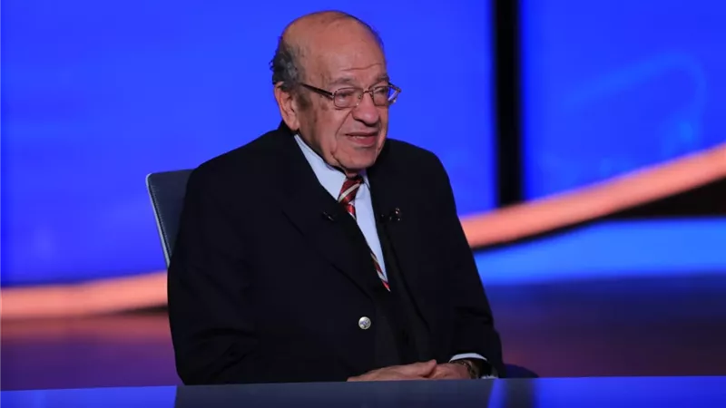وسيم السيسي يدعو لإعادة قراءة تاريخ المصريين القدماء
