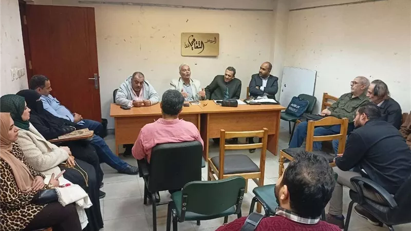 مناقشة كتاب «الذي لم يخرج» لـ طارق عمار في مركز طنطا الثقافي