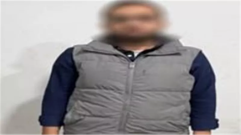 «ابن عم أحد المرشحين».. القبض على متهم بتوزيع أموال على الناخبين بجرجا