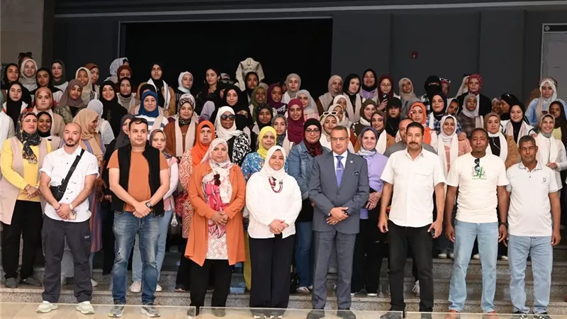 فتيات المحافظات الحدودية في زيارة ميدانية لمتحف شرم الشيخ
