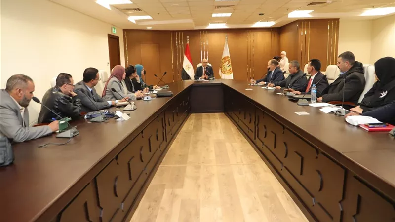 وزير العمل: تعزيز منظومة التفتيش والرقابة والالتزام بأحكام القانون
