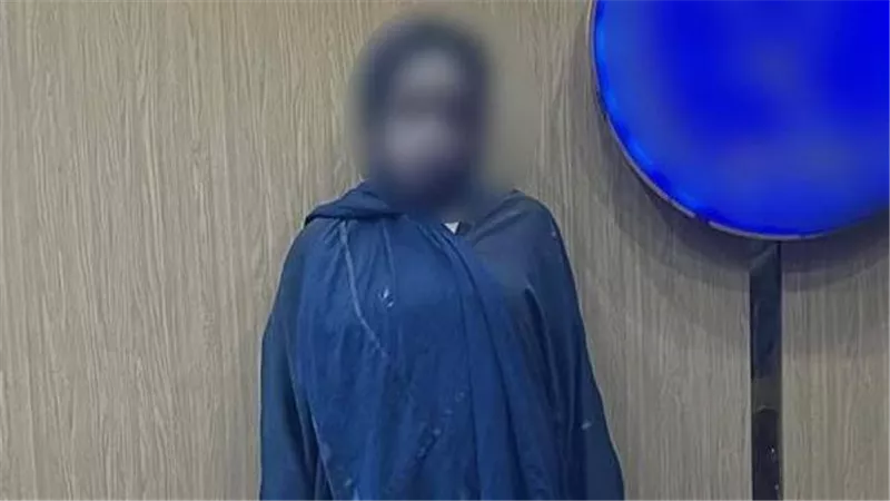 «مدمنة آيس».. القبض على ربة منزل بحوزتها كمية من المخدرات بالجيزة
