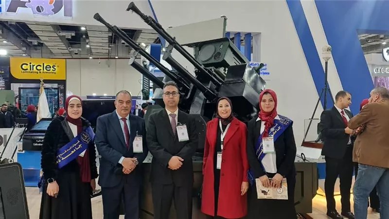 جامعة دمنهور تنظم زيارة لطلاب الهندسة إلى معرض إيديكس