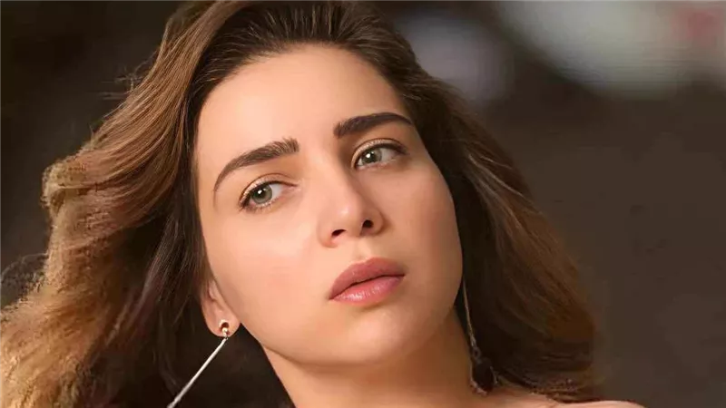 مي عز الدين تعلن بدء تصوير مسلسلها 