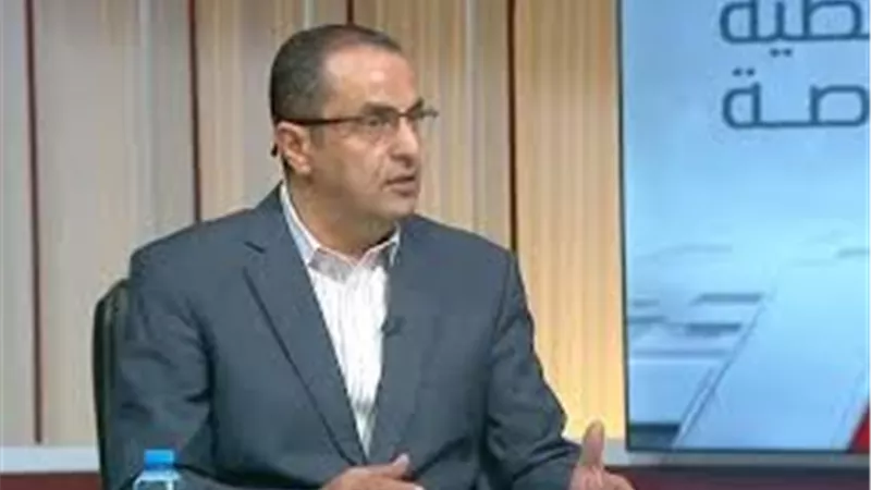 نضال أبو زيد: إسرائيل تستغل فترات التفاوض لتكثيف عملياتها العسكرية