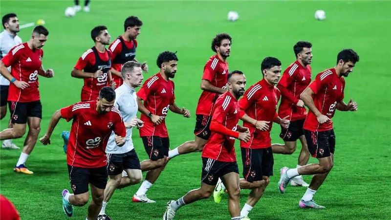 4 صفقات مرشحة لتدعيم الجبهة اليسرى في الأهلي