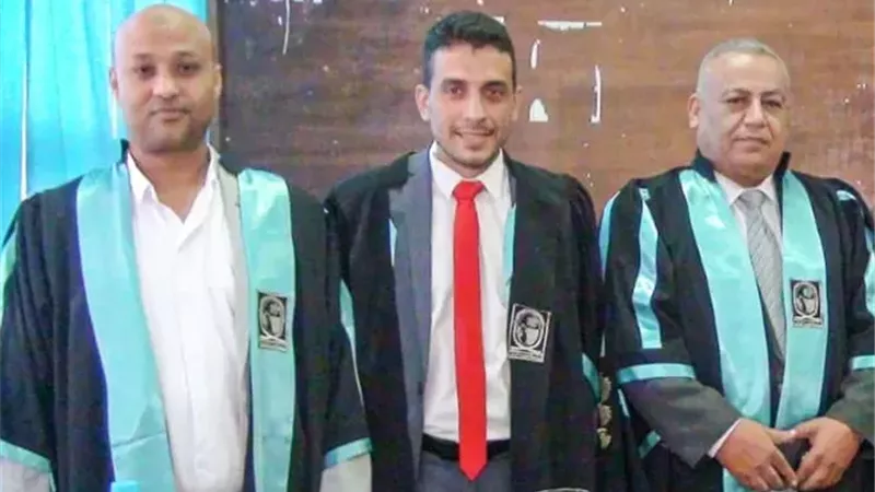 الشاعر حسين سعيد ينال الدكتوراه في الأدب المقارن من جامعة قنا