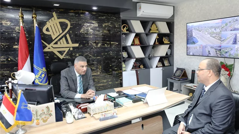 محافظ أسوان: كافة التسهيلات الممكنة لمنتفعي منظومة التأمين الصحي الشامل
