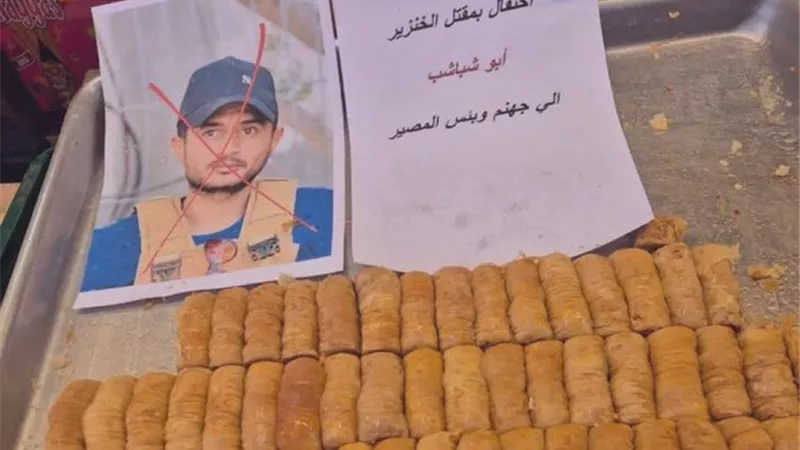 احتفالات صاخبة في غزة ومخيمات لبنان بعد مقتل «أبو شباب» |خاص