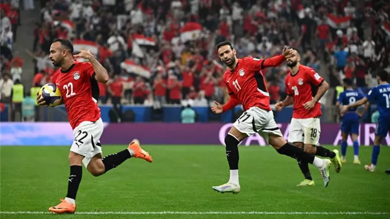 مروان حمدي بالهجوم.. تشكيل مصر المتوقع أمام الإمارات في كأس العرب