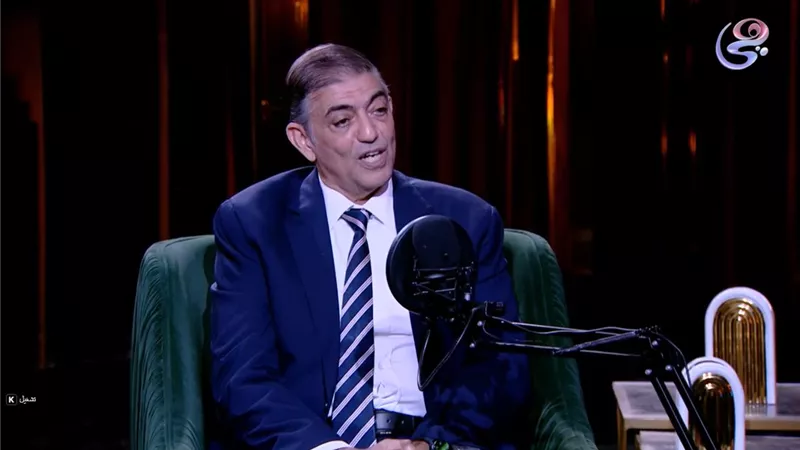  هشام عبدالعزيز: حزب الإصلاح والنهضة لا علاقة له بالإخوان والإسلام السياسي
