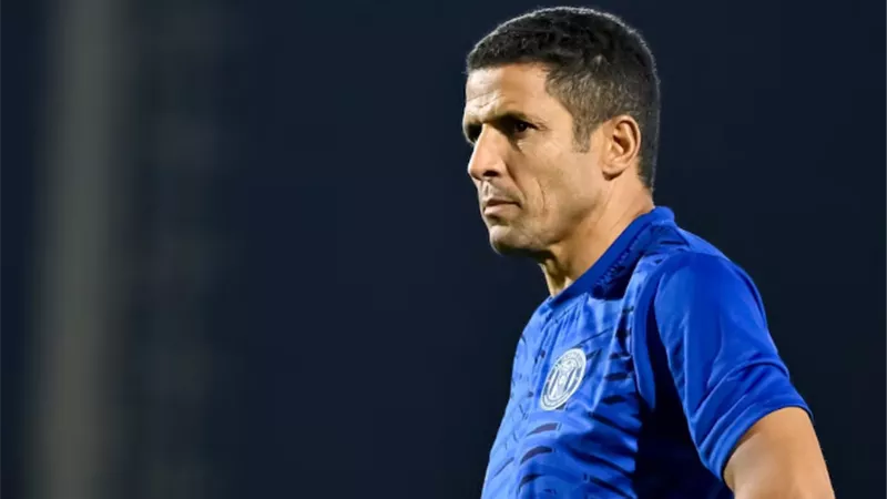 تقارير مغربية.. الحسين عموتة يستعد للعودة للملاعب عبر بوابة الزمالك