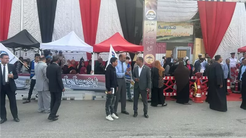 دوائر الإعادة على صفيح ساخن وسط تنافس يحسمه الصوت الأخير