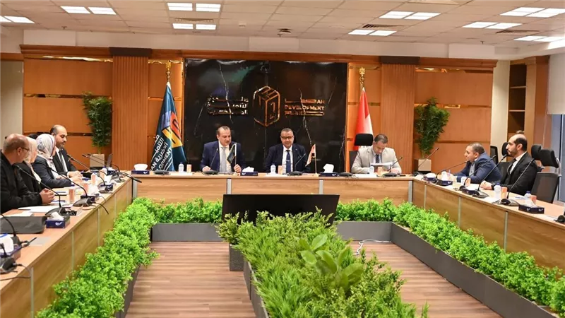 «صندوق التنمية الحضرية» يبحث تعزيز مشروعات الإسكان في جنوب سيناء