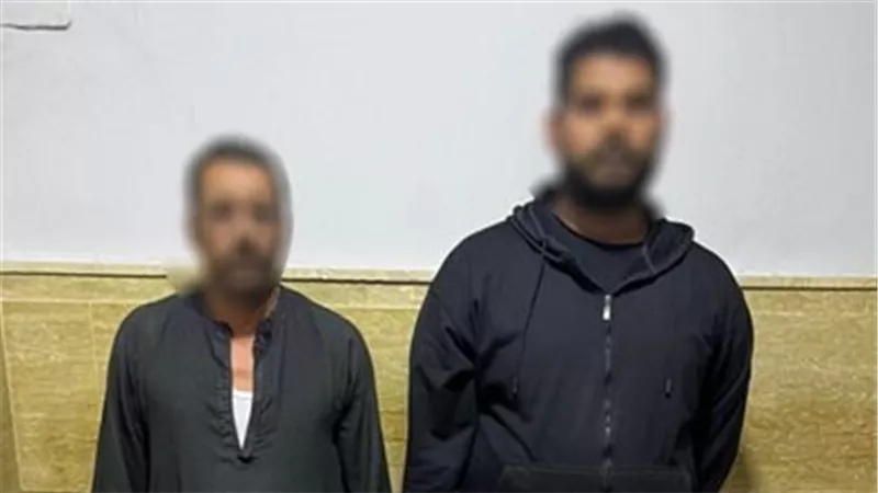 الأمن يضبط شخصين بـ