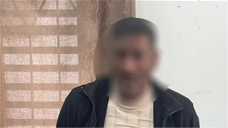 راشي في قبضة الأمن.. ضبط شخص في بالبحيرة لتوجيه الناخبين لصالح مرشح