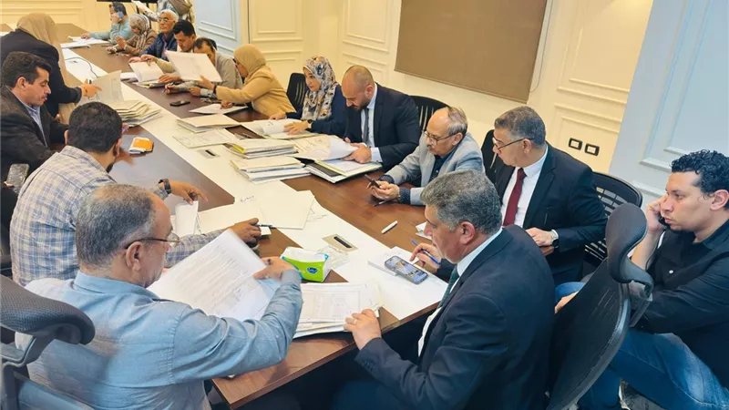 رئيس جهاز حدائق أكتوبر يشدد على تبسيط الإجراءات العقارية للمواطنين سريعا