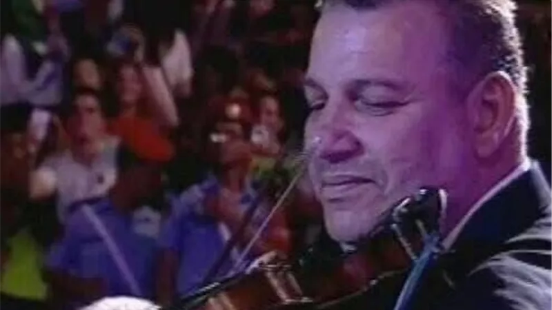 نقابة الفنانين العراقيين تنعى قيس جمعة عازف فريق كاظم الساهر