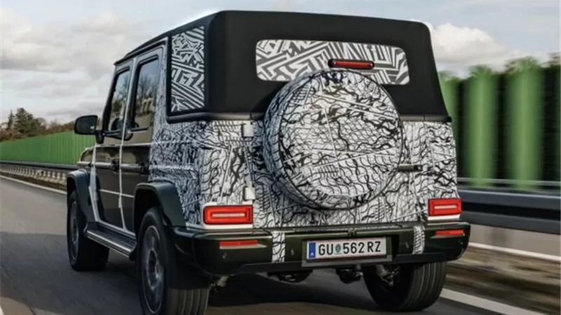 بعد غياب استمر 10 سنوات.. مرسيدس بنز تعود بـ G-Class كابريوليه