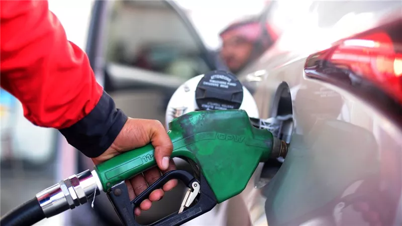  مقتل شخص وإصابة 5 آخرين في جزر القمر بسبب ارتفاع أسعار الوقود