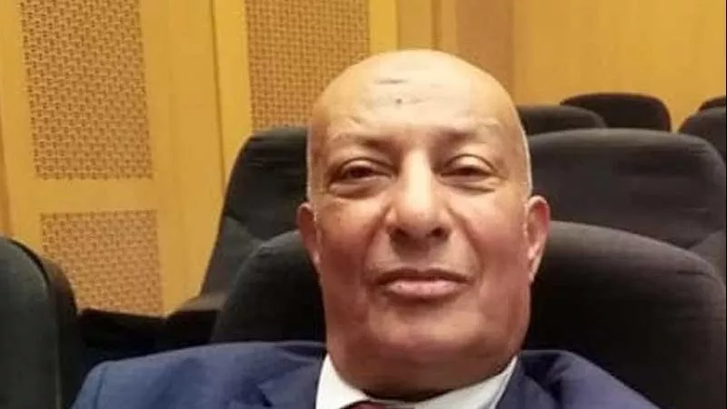 الأمانة العامة لمؤتمر أدباء مصر تنعي الشاعر الكبير فوزي خضر