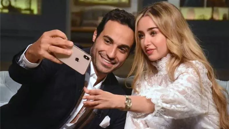 أول رد من هنا الزاهد بعد أنباء عودتها لـ أحمد فهمي