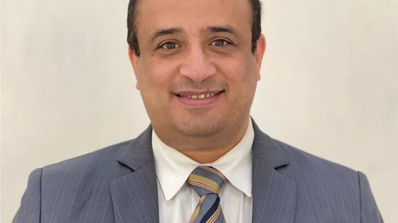 عميد إعلام السويس: استعدادات مكثفة للامتحانات وبرامج جديدة قريبًا  |خاص