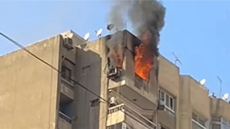 دون إصابات.. السيطرة على حريق أعلى عقار سكني في الجيزة