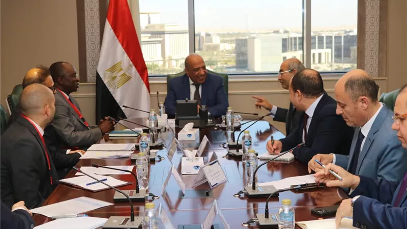 الطاقة المتجددة تستهدف الوصول إلى 42٪ ضمن إستراتيجية قطاع الكهرباء 2030