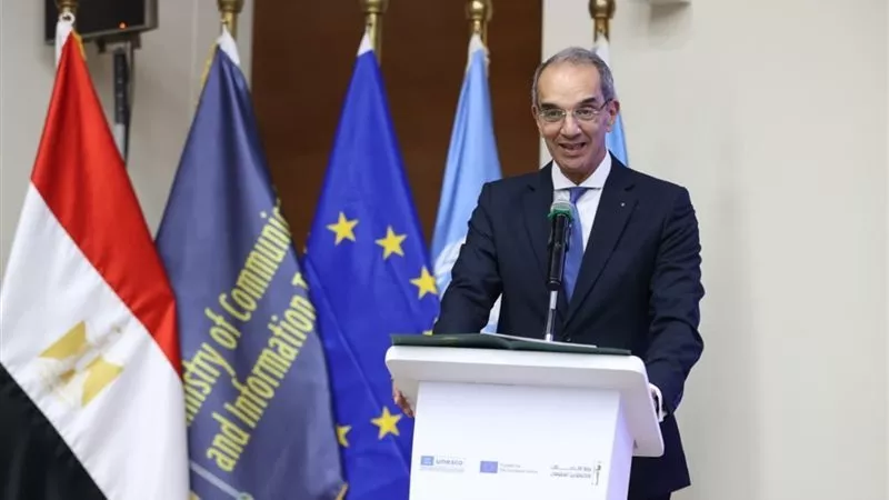 جولة وزير الاتصالات بالدقهلية لمتابعة مشروعات البنية الرقمية