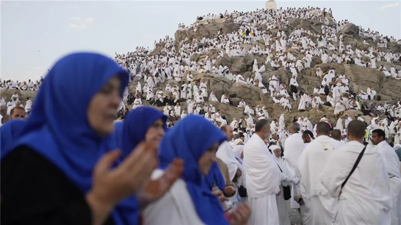 التضامن تحدد موقف المتخلفين من سداد رسوم حج الجمعيات الأهلية| تفاصيل