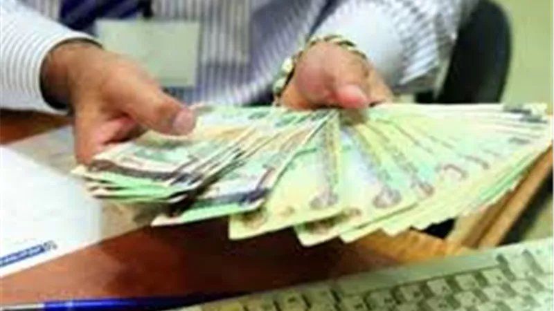 ما حكم القرض من البنك لزواج الابنة؟.. أمين الفتوى يجيب