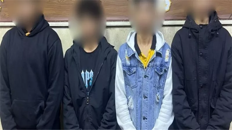 في المدرسة.. ضبط 4 طلاب تعدوا بوحشية على معلم بمنطقة عين شمس