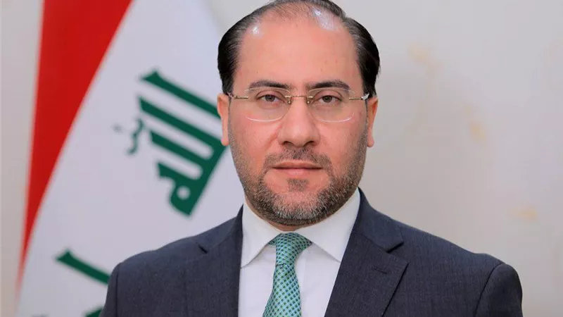 العراق يعيد مهاجرين عالقين في ليبيا ويكشف ضحايا شبكات التهريب البشرية