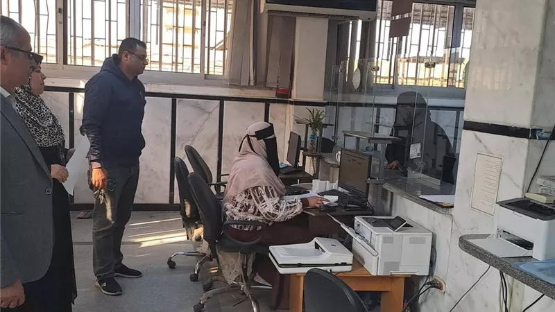 رئيس مركز ومدينة بلطيم يستمع إلى مشاكل المواطنين في اللقاء الجماهيري