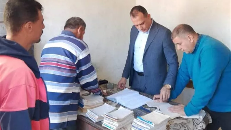 رئيس مدينة دمنهور يتفقد الحملة الميكانيكية لضمان جاهزية المعدات