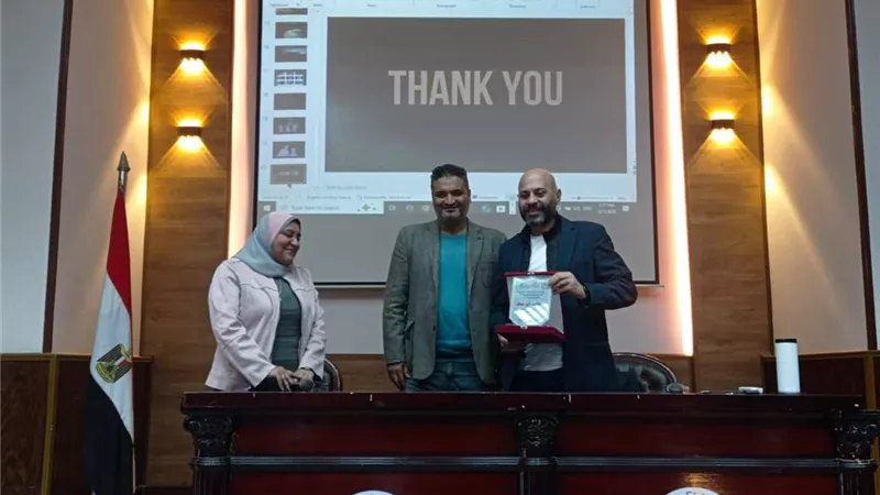 طلاب جامعة المنصورة في ضيافة المونتير ماجد أبوعوف|تفاصيل