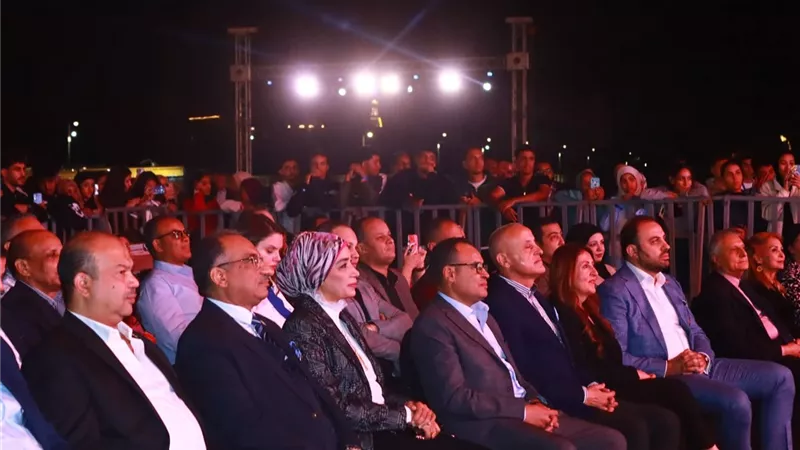 رئيس جامعة طيبة التكنولوجية يشارك في الاحتفال الأمريكي بيوم الاستقلال